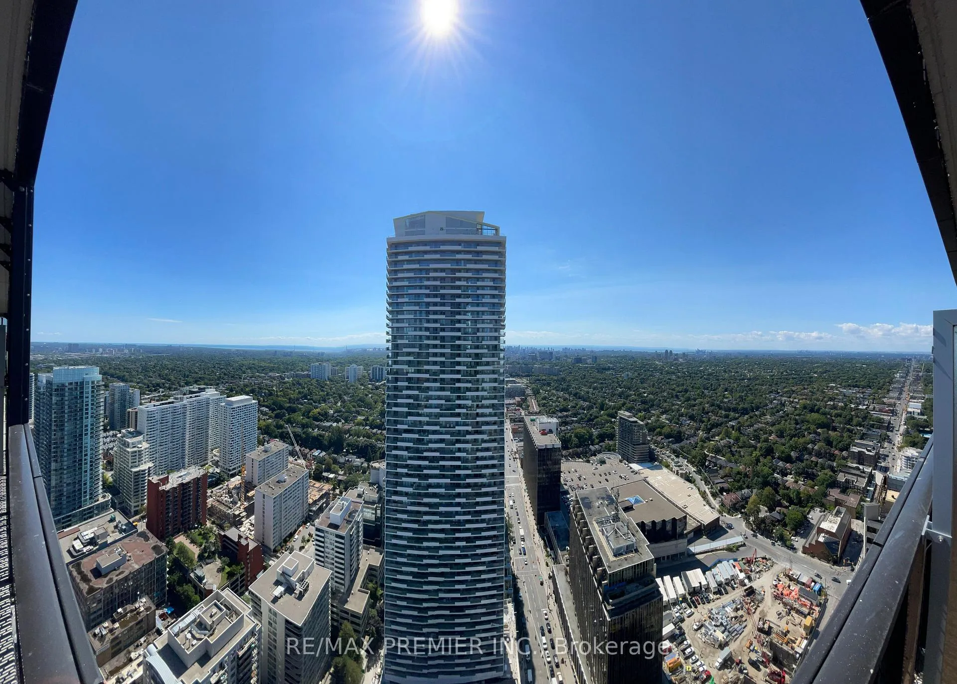 Photo 15 of Unit 4301, 8 Eglinton Avenue E, Toronto, Mount Pleasant West — HOMEH
