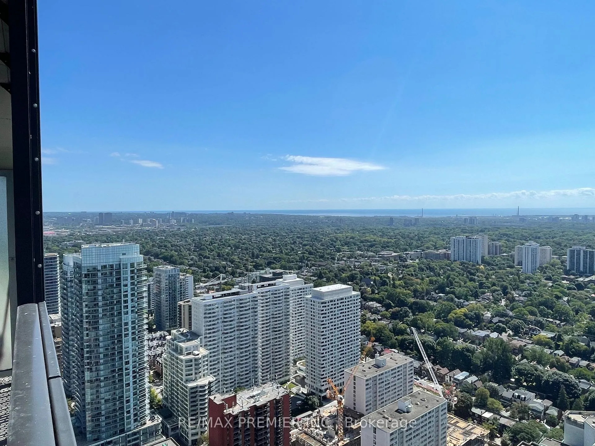 Photo 17 of Unit 4301, 8 Eglinton Avenue E, Toronto, Mount Pleasant West — HOMEH