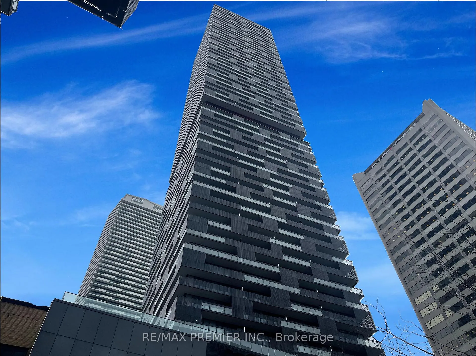 Photo 18 of Unit 4301, 8 Eglinton Avenue E, Toronto, Mount Pleasant West — HOMEH