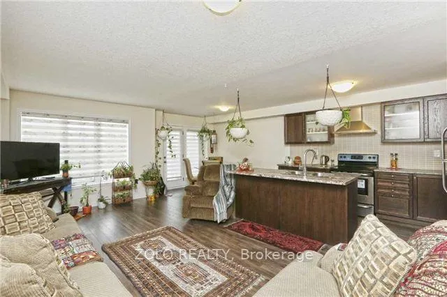 Photo 5 of Unit Upper Level, 92 Golden Springs Drive, Brampton, Northwest Brampton — HOMEH