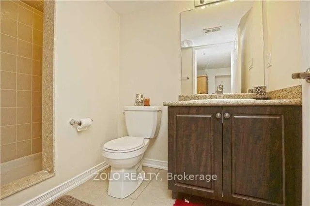 Photo 15 of Unit Upper Level, 92 Golden Springs Drive, Brampton, Northwest Brampton — HOMEH