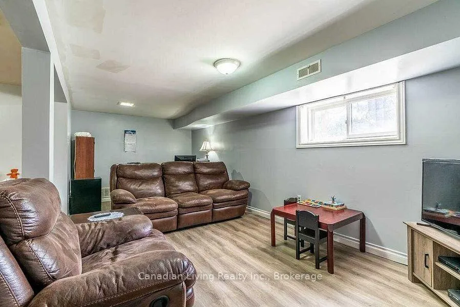 Photo 25 of 772 Happy Vale Drive, Innisfil, Alcona — HOMEH