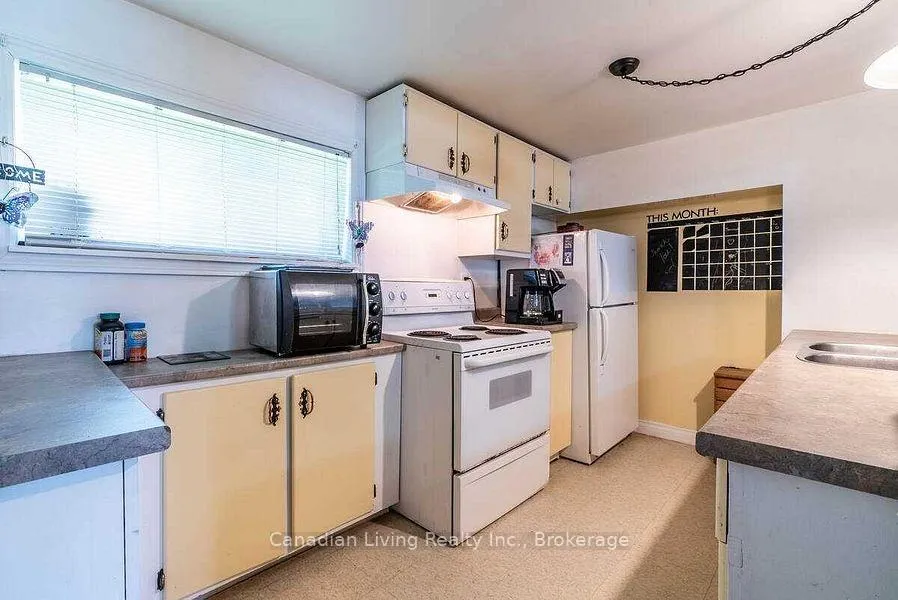Photo 30 of 772 Happy Vale Drive, Innisfil, Alcona — HOMEH