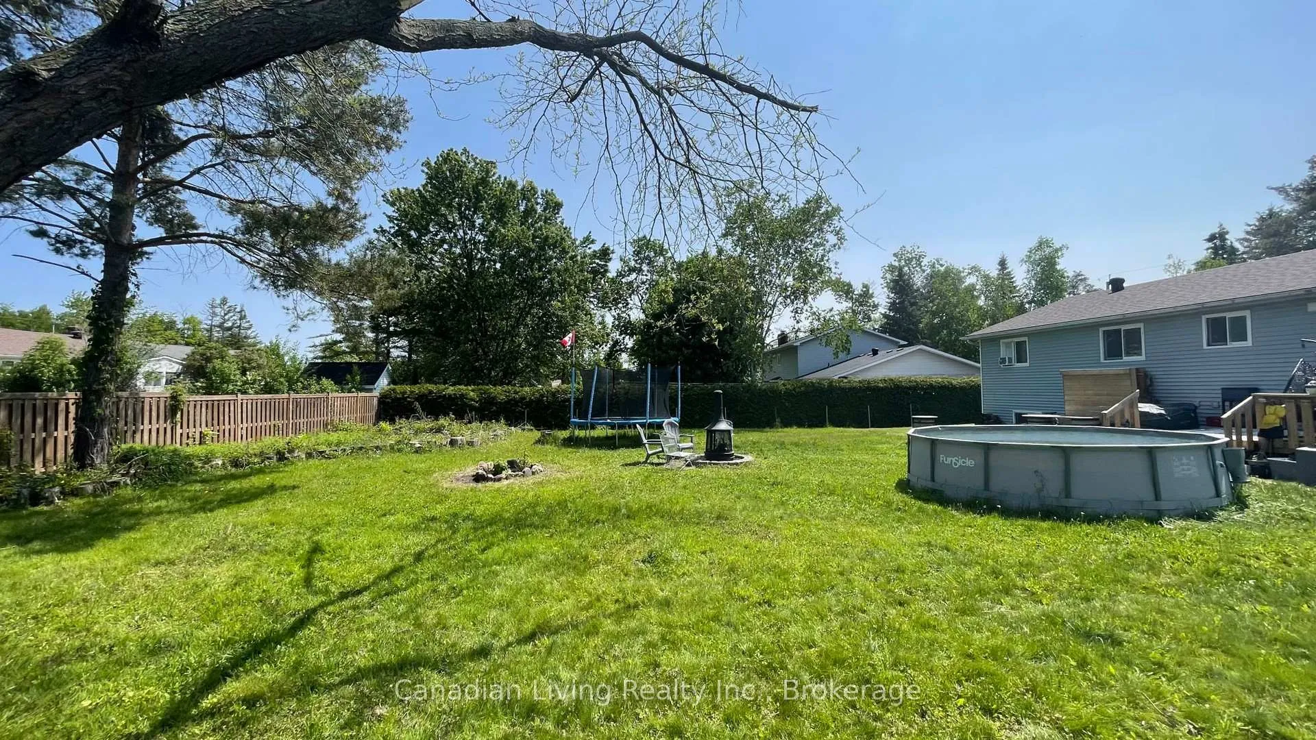 Photo 43 of 772 Happy Vale Drive, Innisfil, Alcona — HOMEH