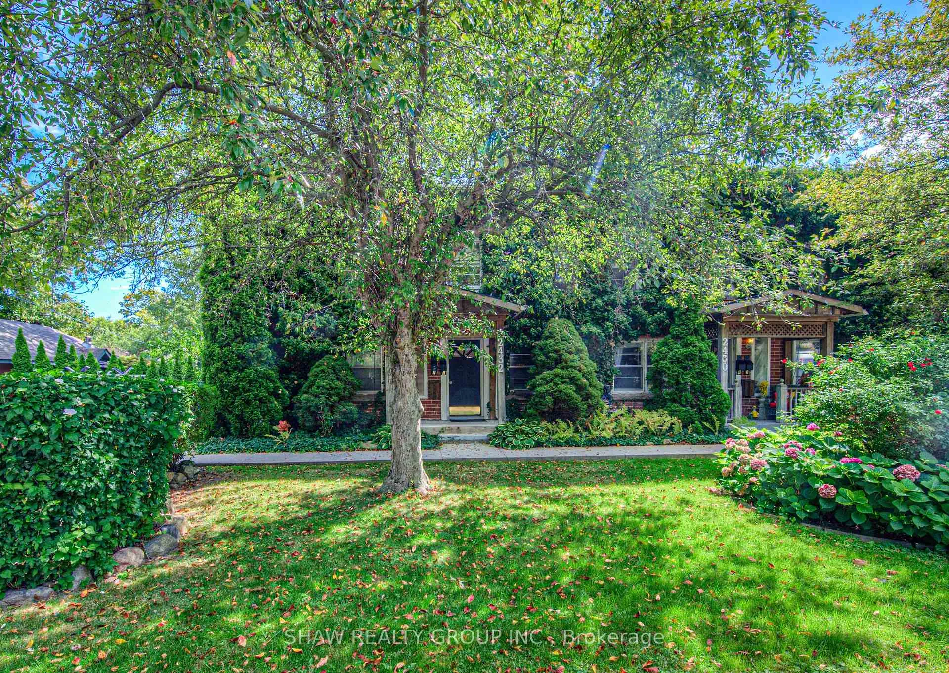 Photo 1 of Unit 2, 2432 First Street, Burlington, Roseland — HOMEH