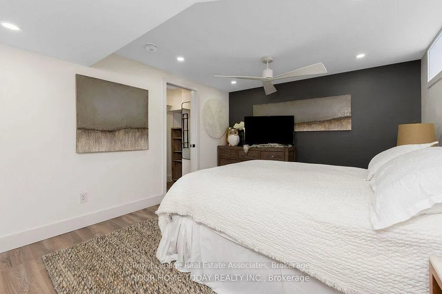 Photo 17 of 14 Gower Road, Halton Hills, Georgetown — HOMEH