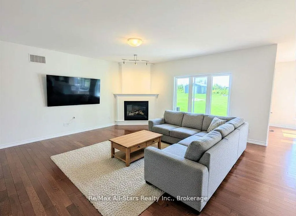 Photo 6 of 664 Bland Line, Cavan Monaghan, Cavan Twp — HOMEH