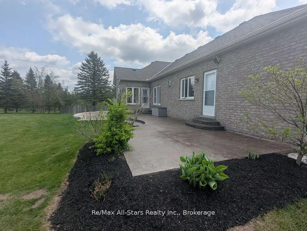 Photo 33 of 664 Bland Line, Cavan Monaghan, Cavan Twp — HOMEH