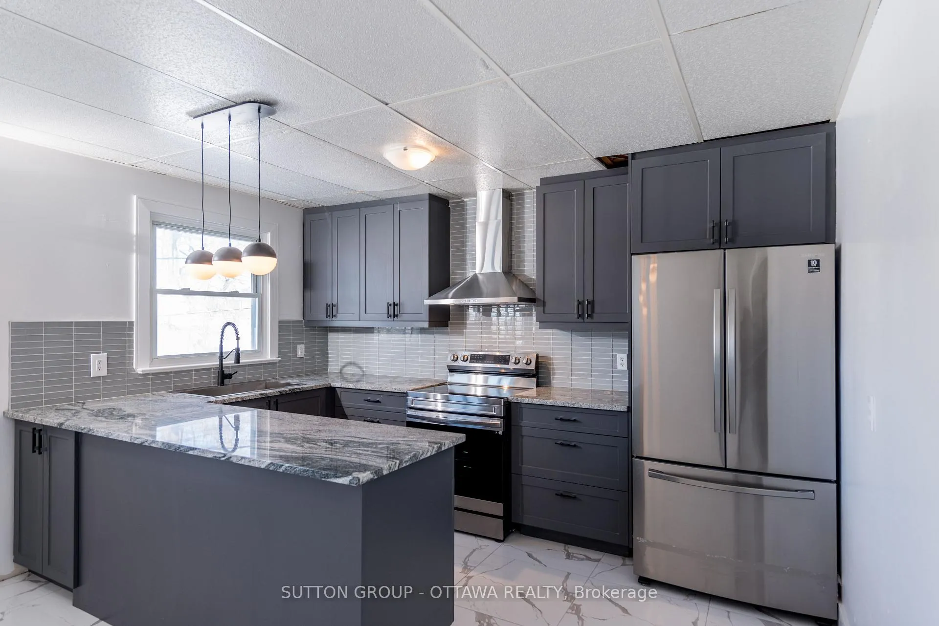 Photo 6 of Unit 2, 2419 Page Road, Ottawa, Chapel Hill South - Orleans Village — HOMEH