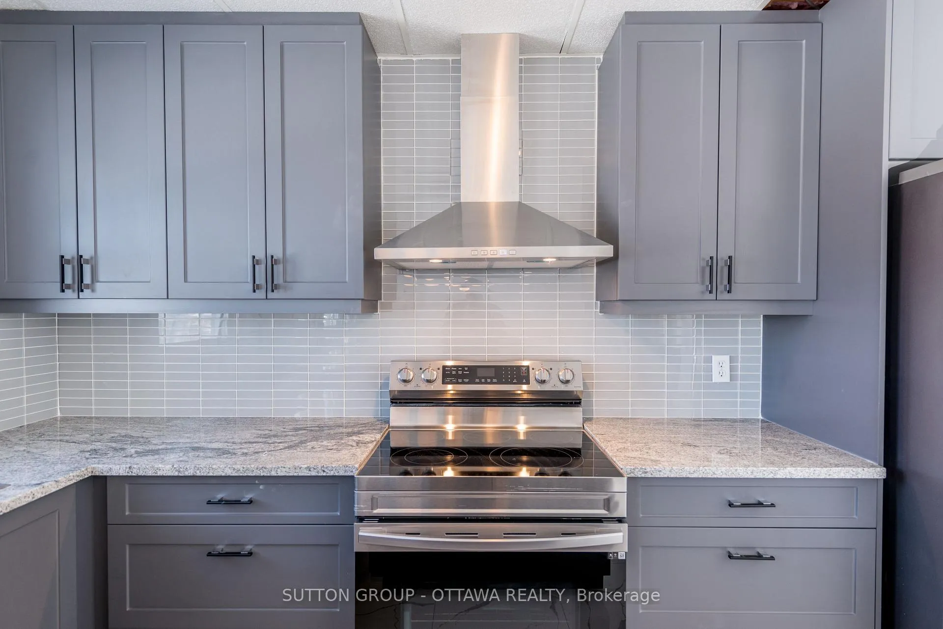 Photo 9 of Unit 2, 2419 Page Road, Ottawa, Chapel Hill South - Orleans Village — HOMEH