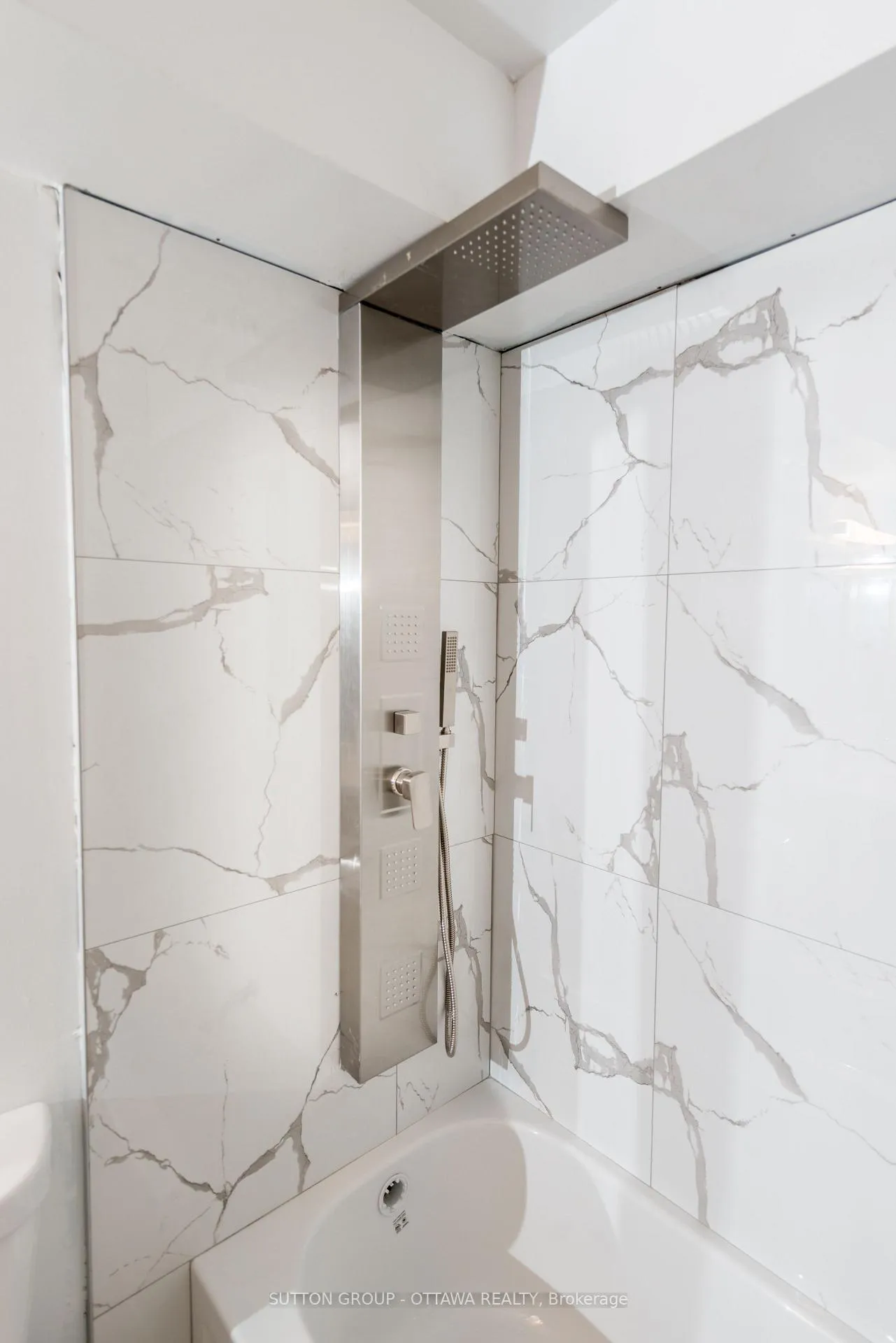 Photo 31 of Unit 2, 2419 Page Road, Ottawa, Chapel Hill South - Orleans Village — HOMEH