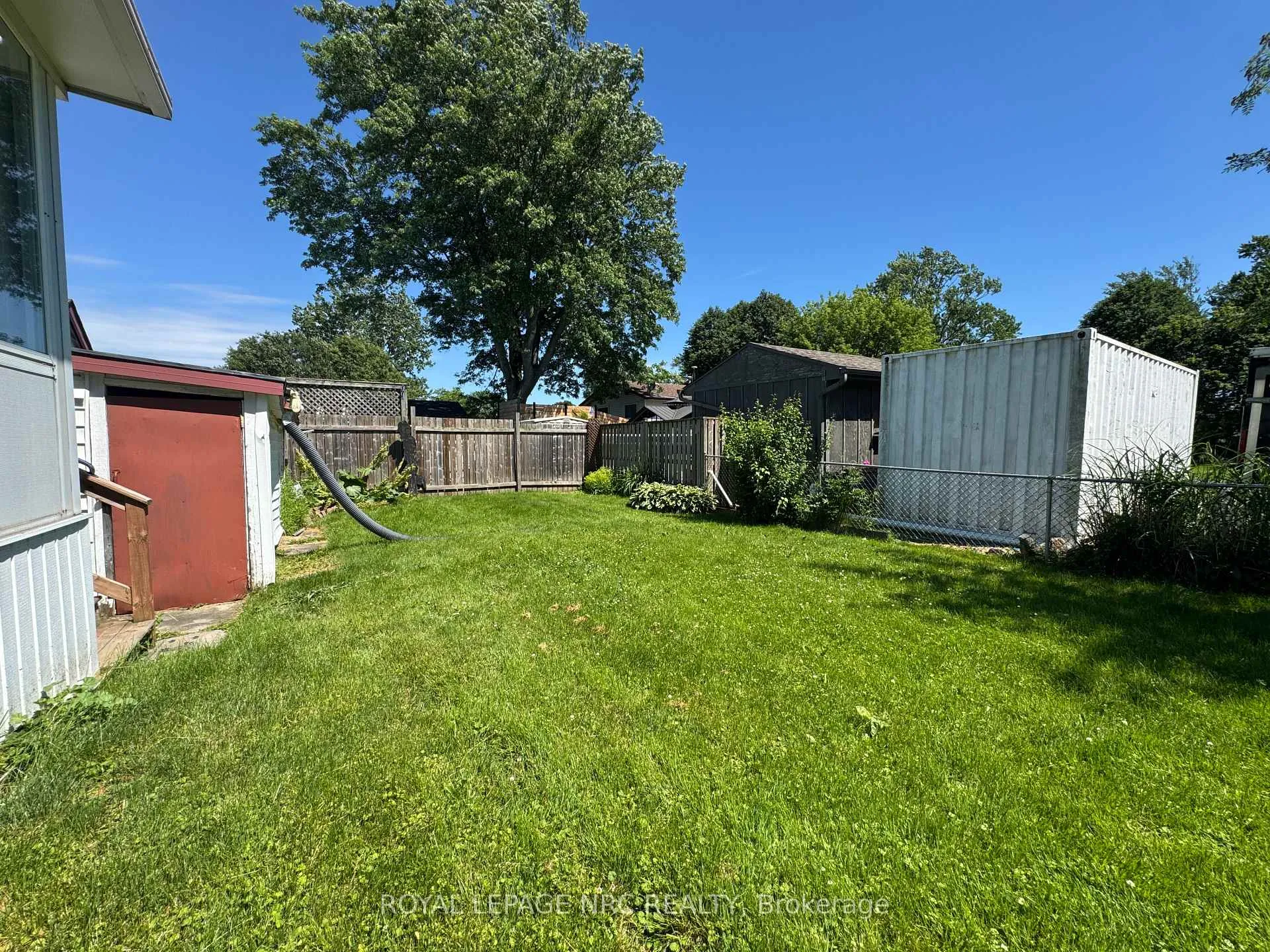 Photo 7 of 61 Hatter Avenue, Welland, N. Welland — HOMEH
