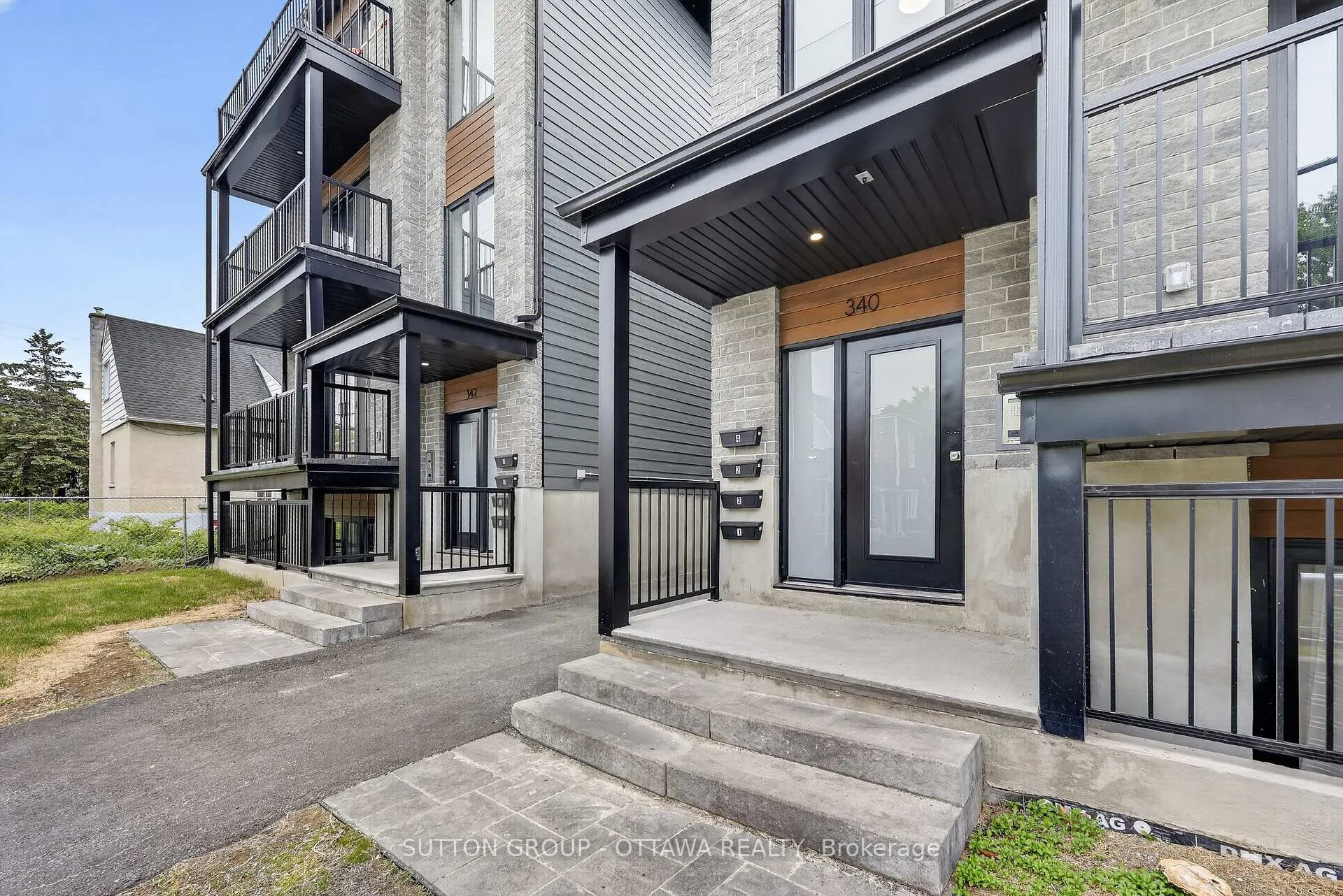 Photo 4 of Unit 3, 340 Shakespeare Street, Ottawa, Vanier — HOMEH