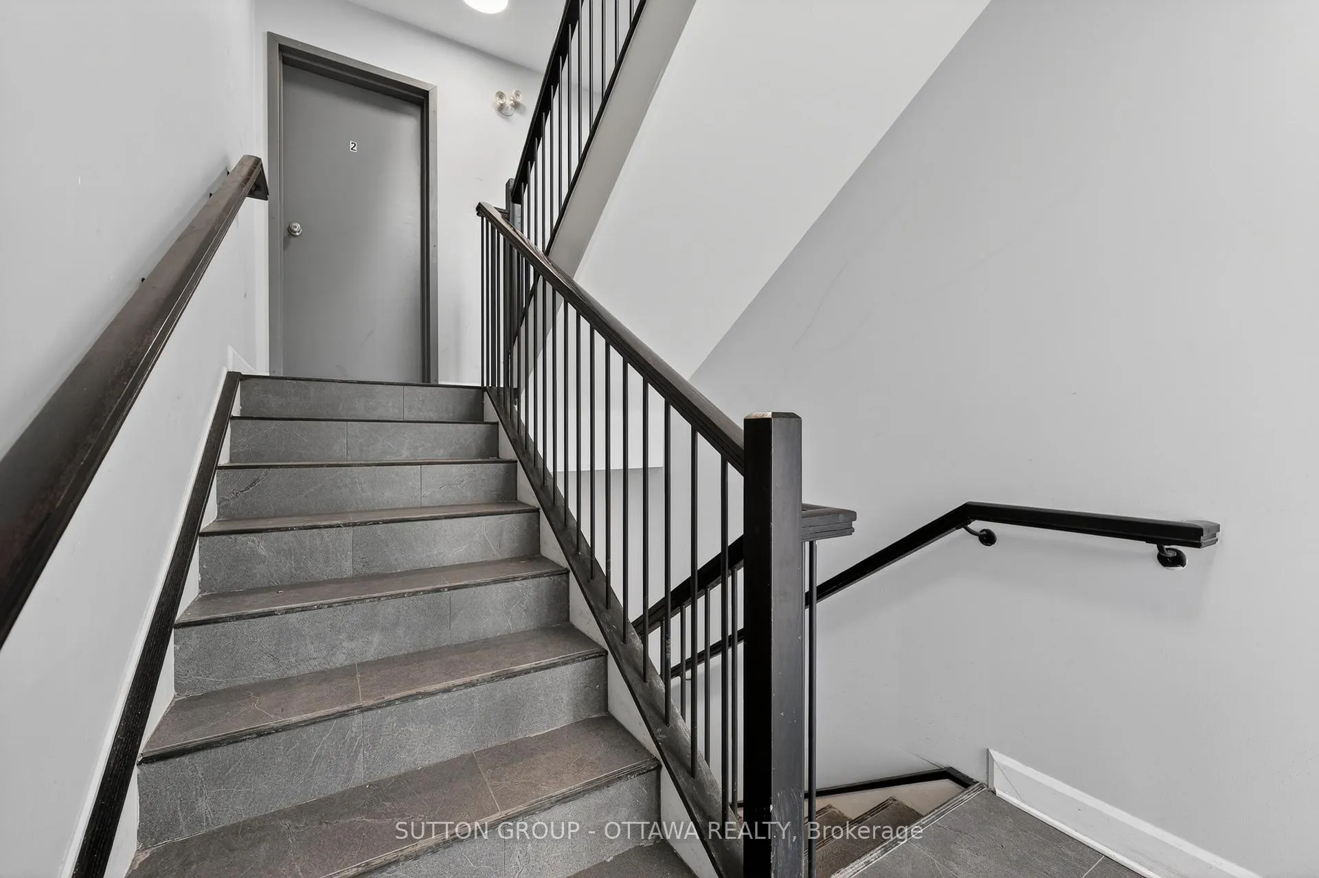 Photo 7 of Unit 3, 340 Shakespeare Street, Ottawa, Vanier — HOMEH