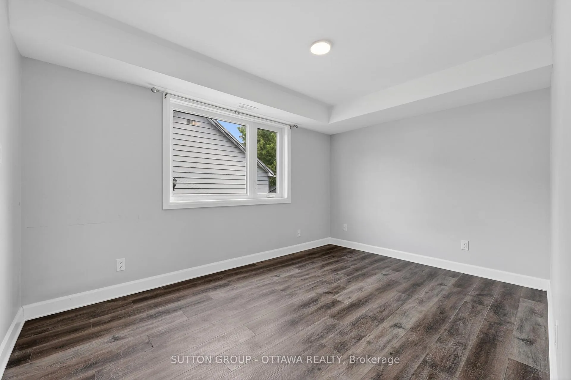 Photo 24 of Unit 3, 340 Shakespeare Street, Ottawa, Vanier — HOMEH