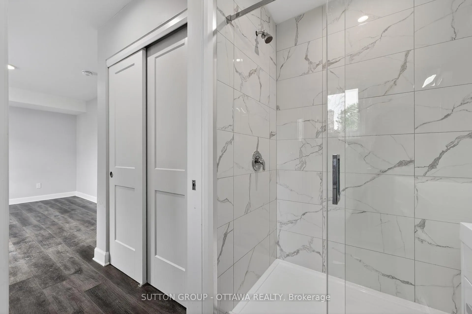 Photo 30 of Unit 3, 340 Shakespeare Street, Ottawa, Vanier — HOMEH