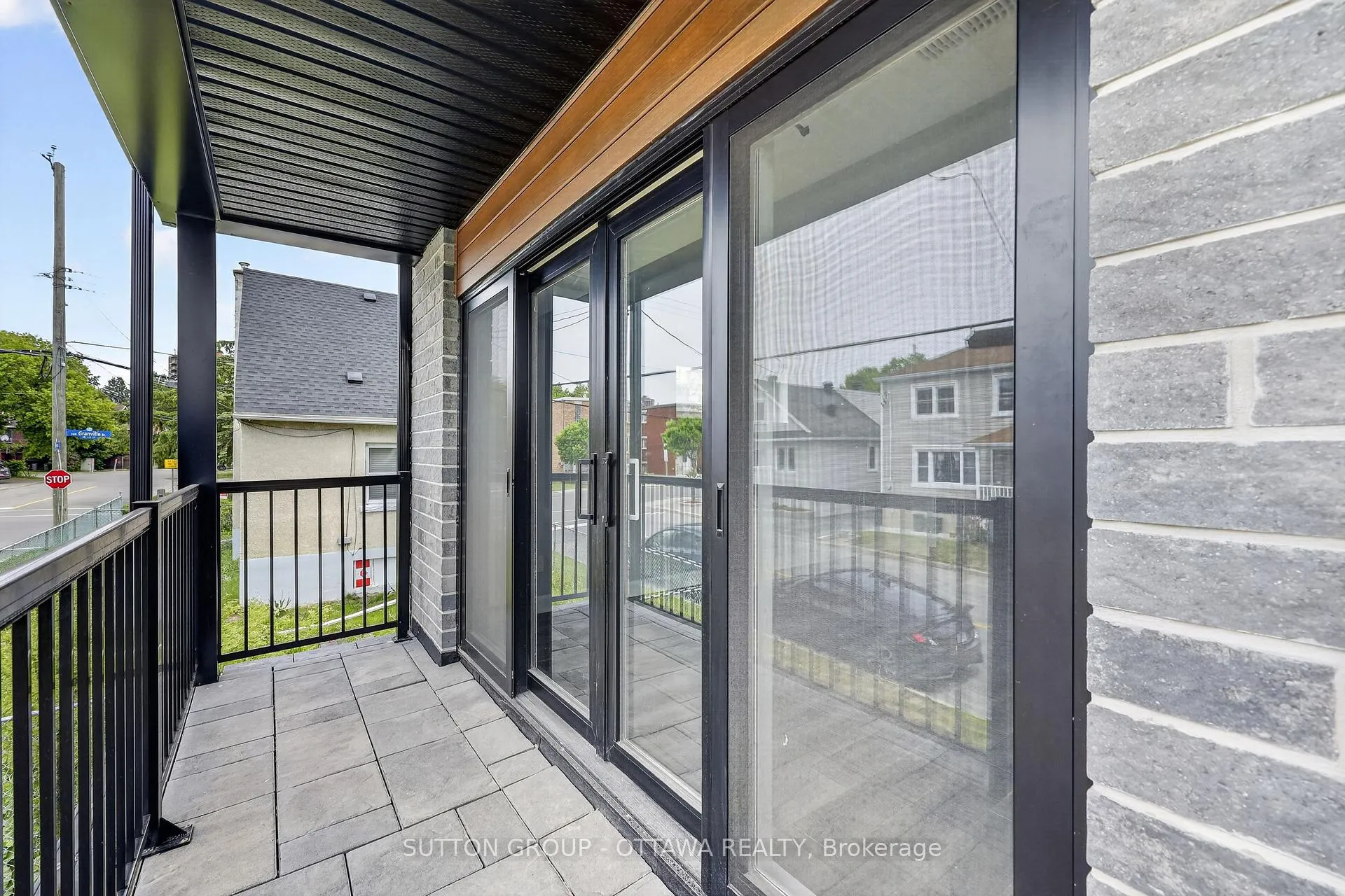 Photo 36 of Unit 3, 340 Shakespeare Street, Ottawa, Vanier — HOMEH