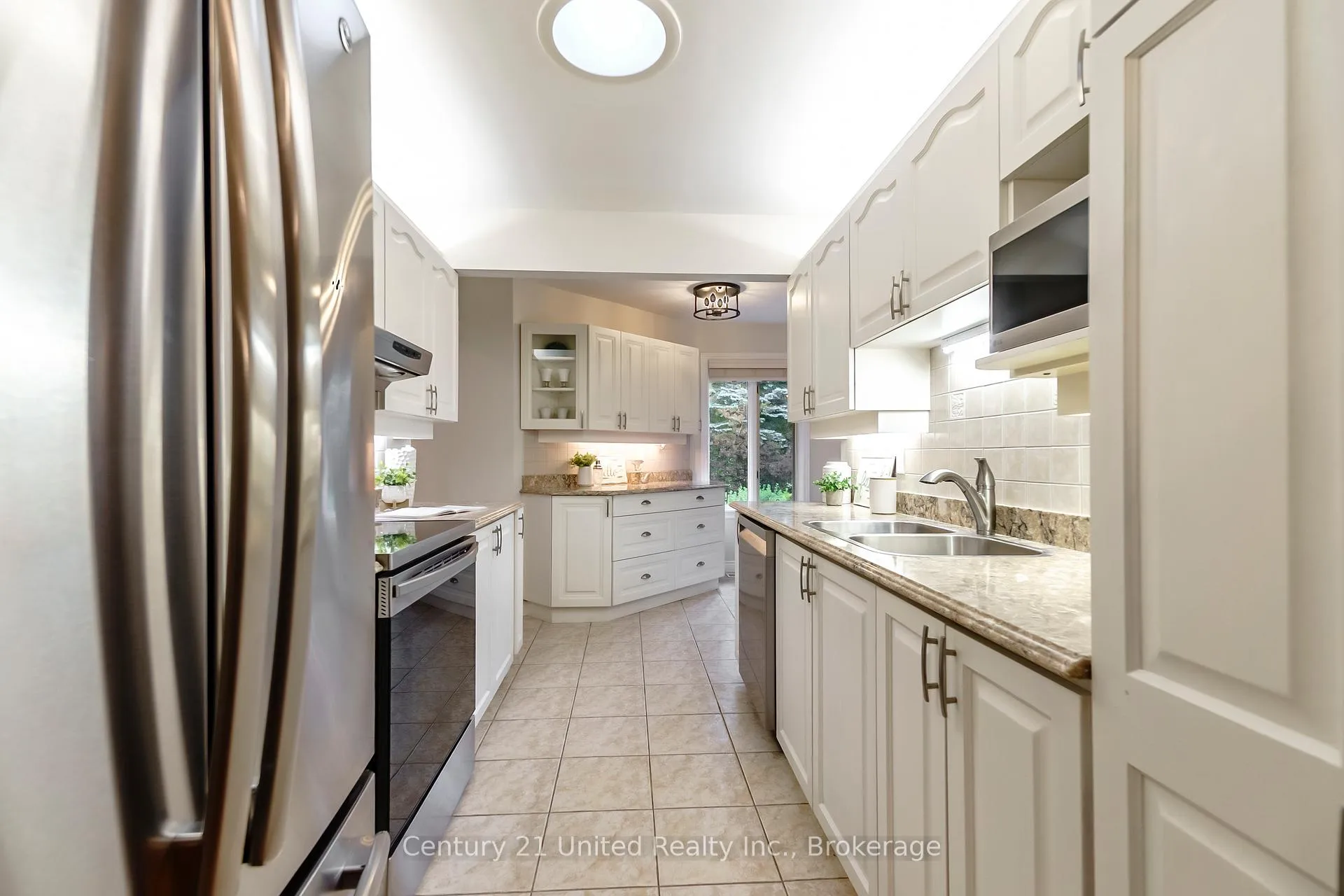 Photo 13 of Unit 22, 1121 Armour Road, Peterborough, Ashburnham Ward 4 — HOMEH