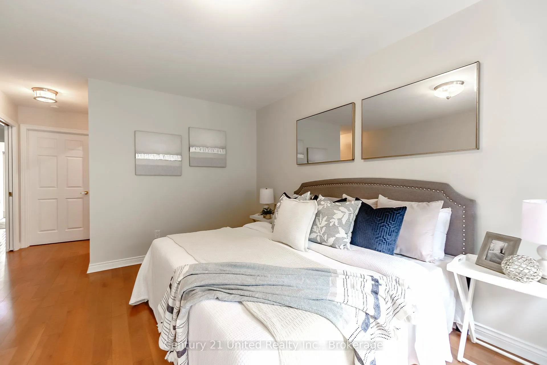 Photo 23 of Unit 22, 1121 Armour Road, Peterborough, Ashburnham Ward 4 — HOMEH