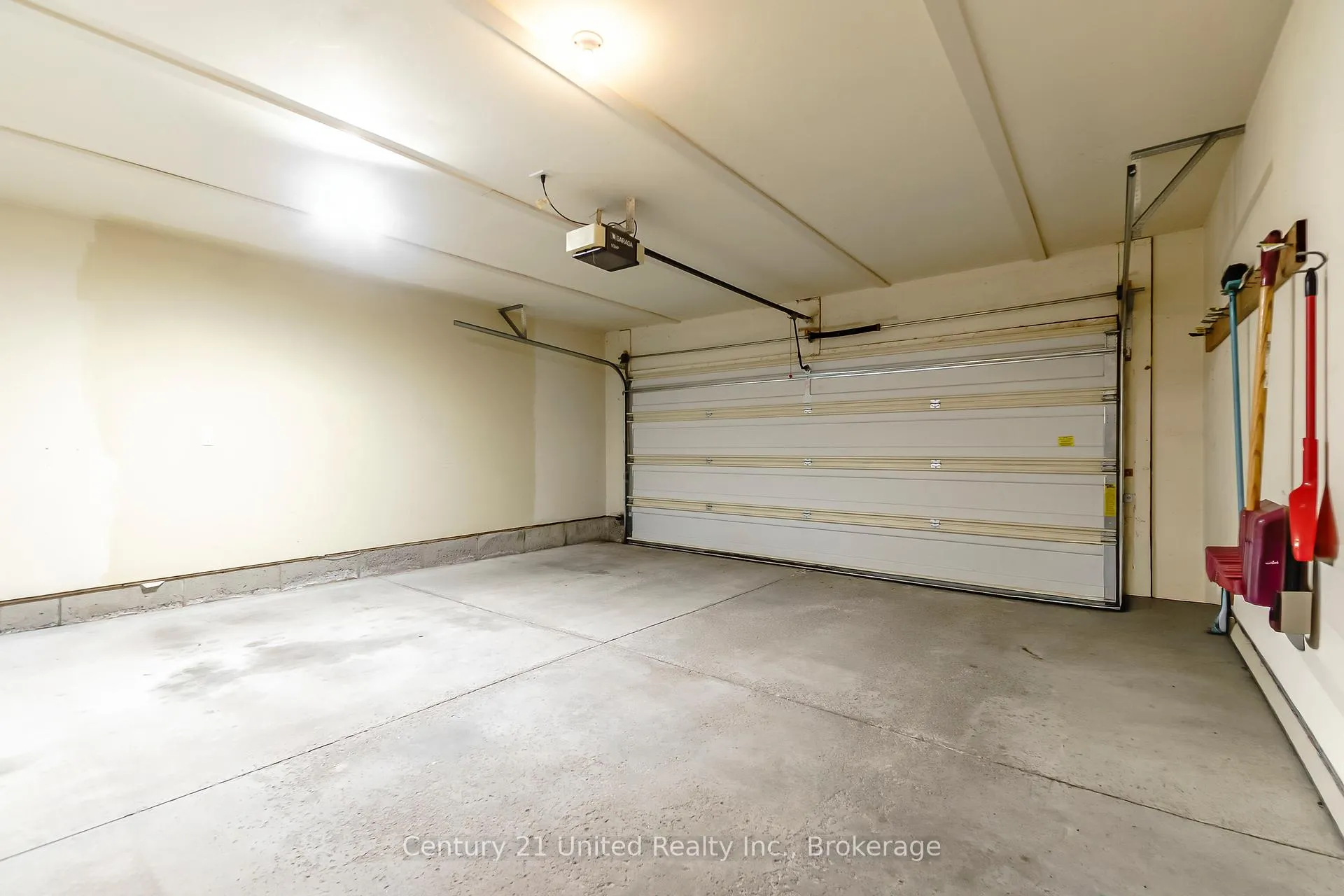 Photo 38 of Unit 22, 1121 Armour Road, Peterborough, Ashburnham Ward 4 — HOMEH