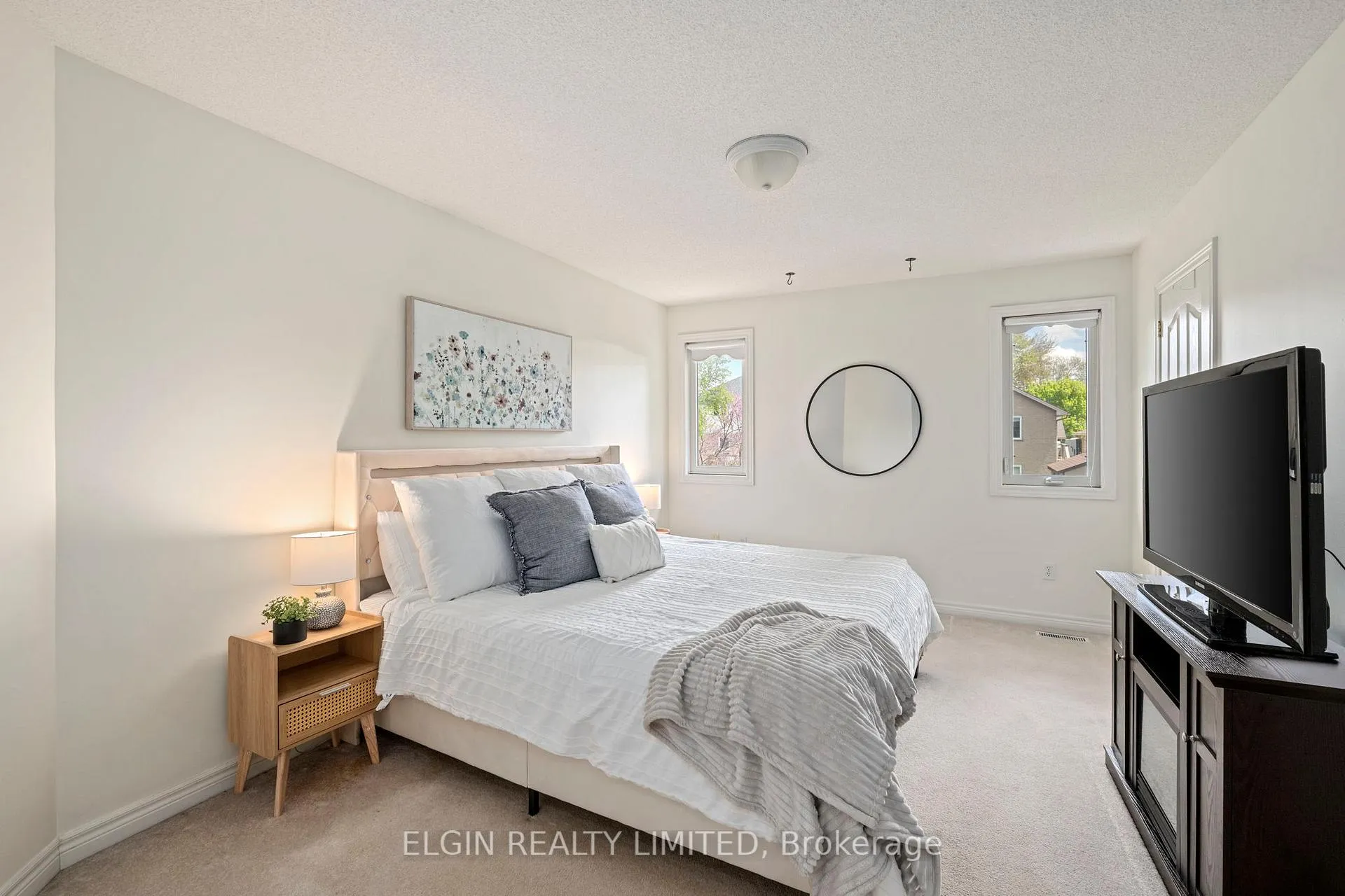 Photo 14 of 5 Rodney Crescent, St. Thomas — HOMEH