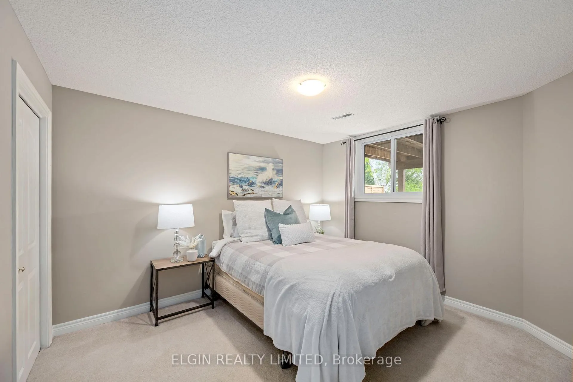 Photo 23 of 5 Rodney Crescent, St. Thomas — HOMEH