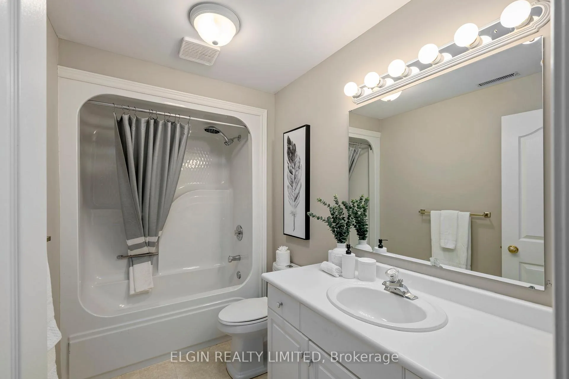 Photo 24 of 5 Rodney Crescent, St. Thomas — HOMEH