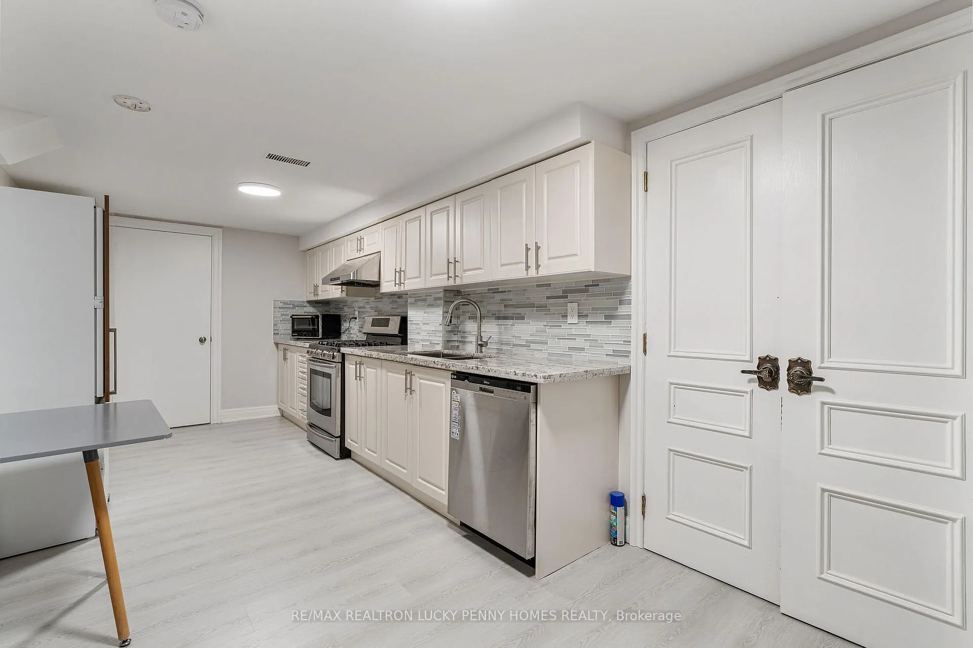 Photo 42 of 35 Cachet Parkway, Markham, Devil's Elbow — HOMEH