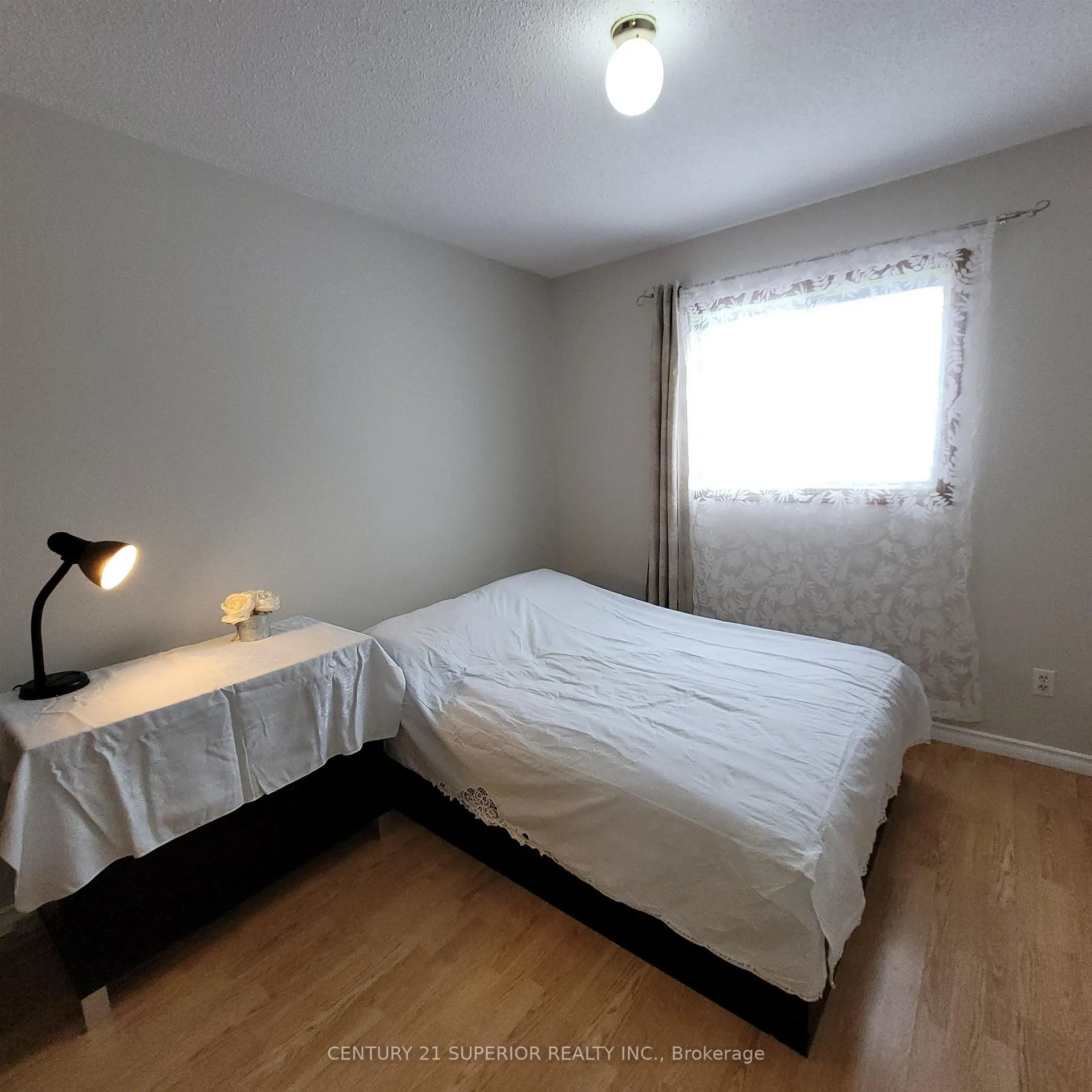 Photo 16 of 35 Bastedo Cres, Marathon — HOMEH
