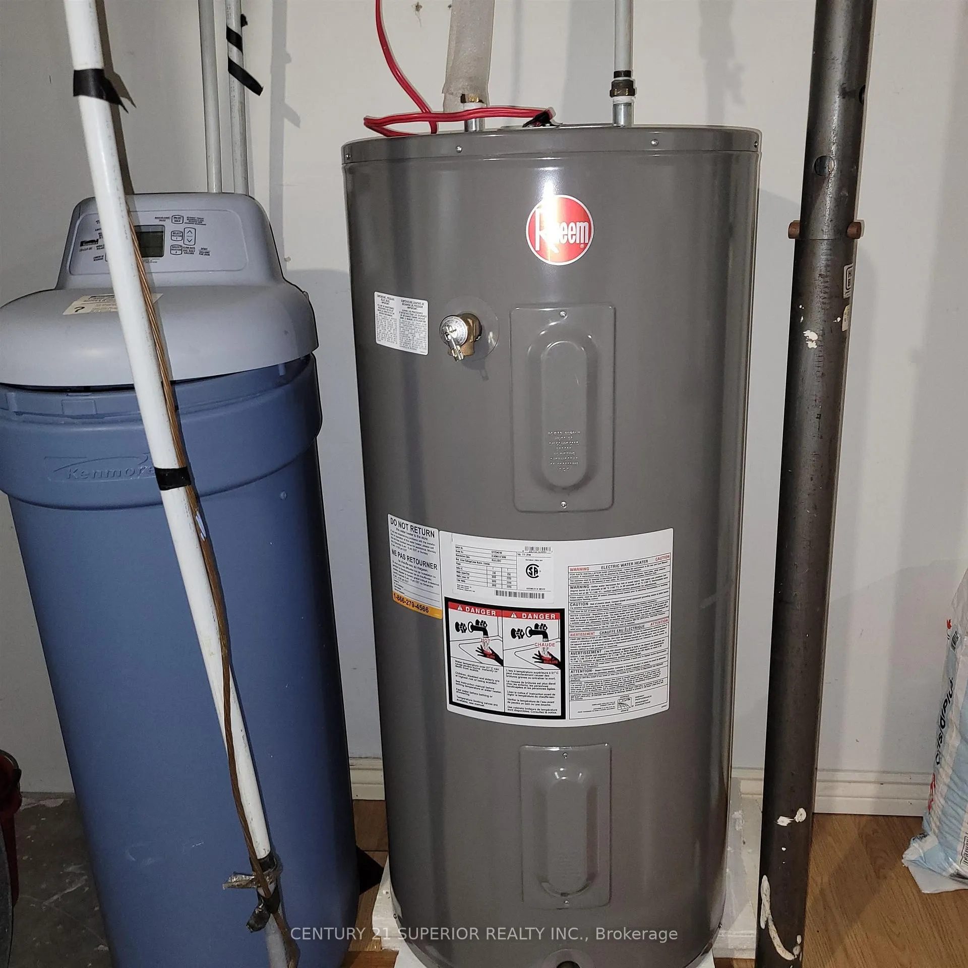 Photo 42 of 35 Bastedo Cres, Marathon — HOMEH