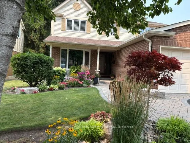 Photo 5 of 50 Meyer Circle, Markham, Markham Village — HOMEH