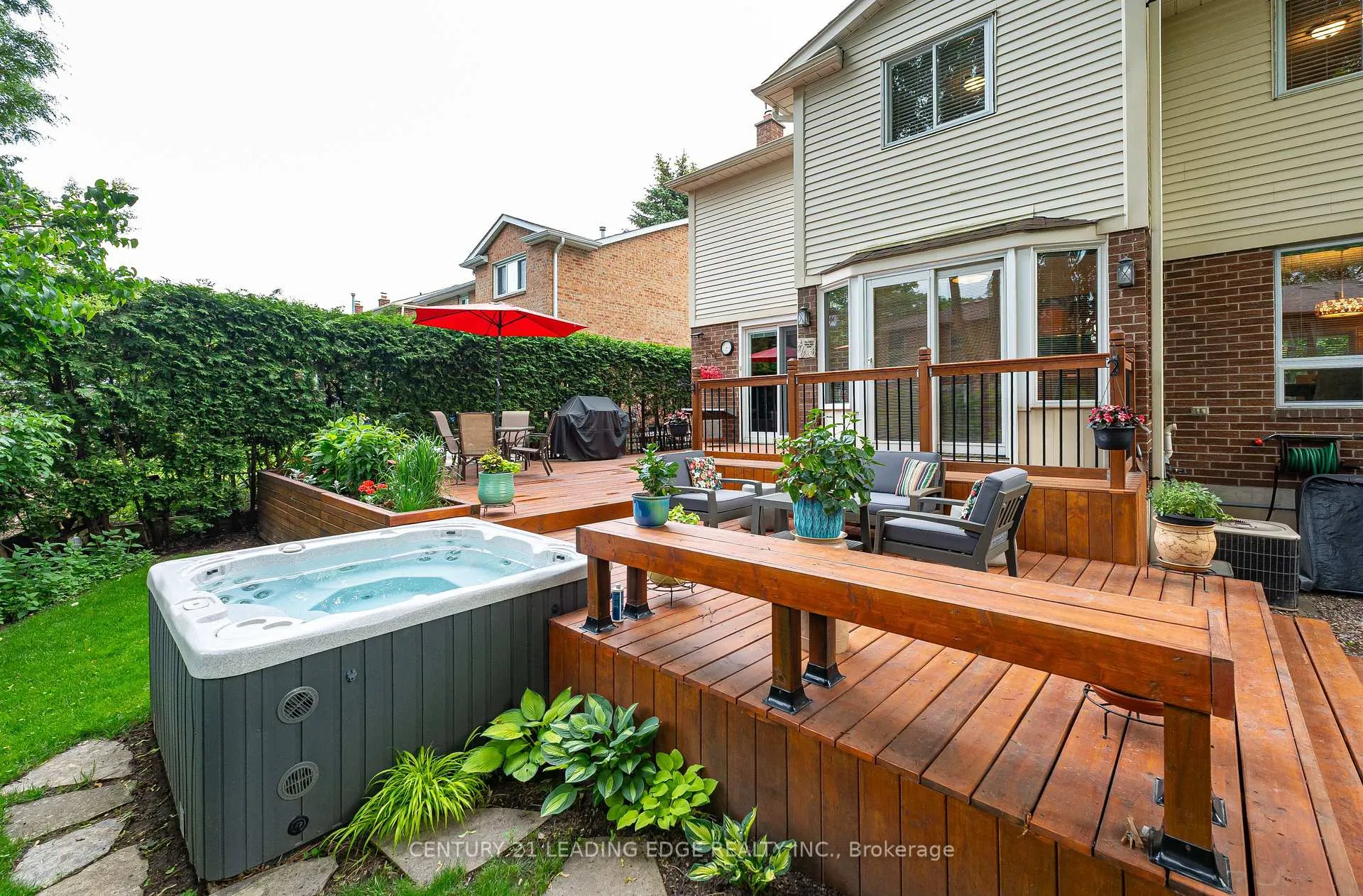 Photo 36 of 50 Meyer Circle, Markham, Markham Village — HOMEH