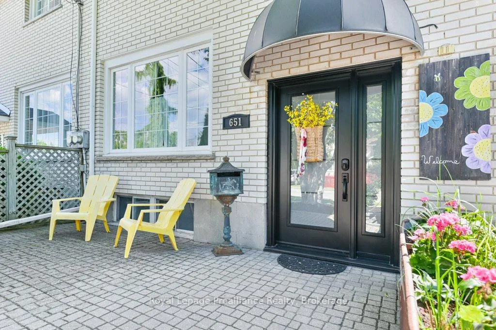 Photo 10 of 651 Front Street, Quinte West, Trenton Ward — HOMEH