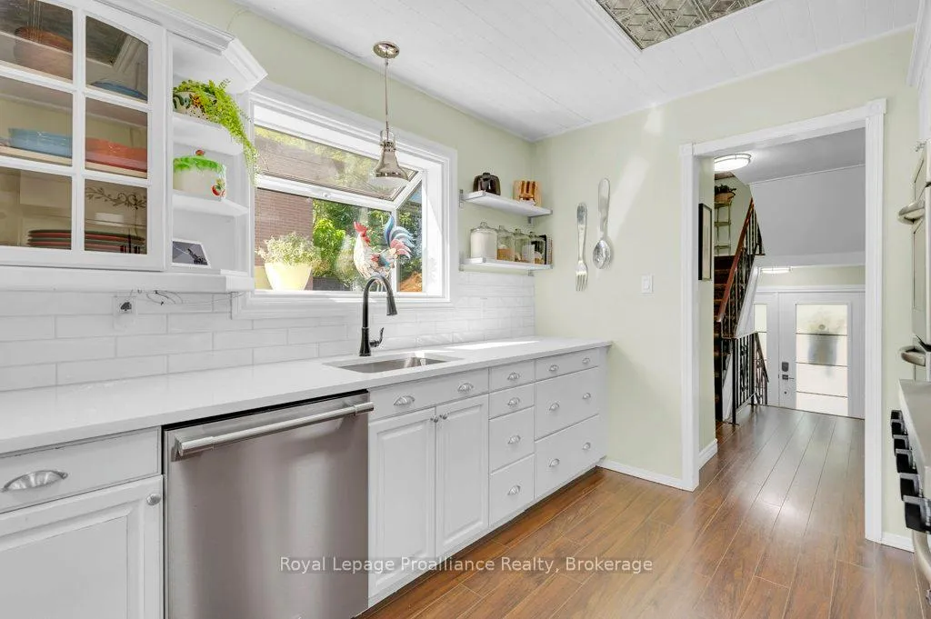 Photo 16 of 651 Front Street, Quinte West, Trenton Ward — HOMEH