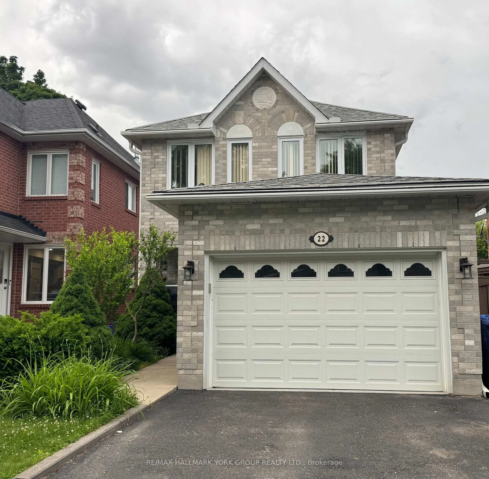 Photo 1 of 22 Cashel Court, Aurora, Aurora Highlands — HOMEH