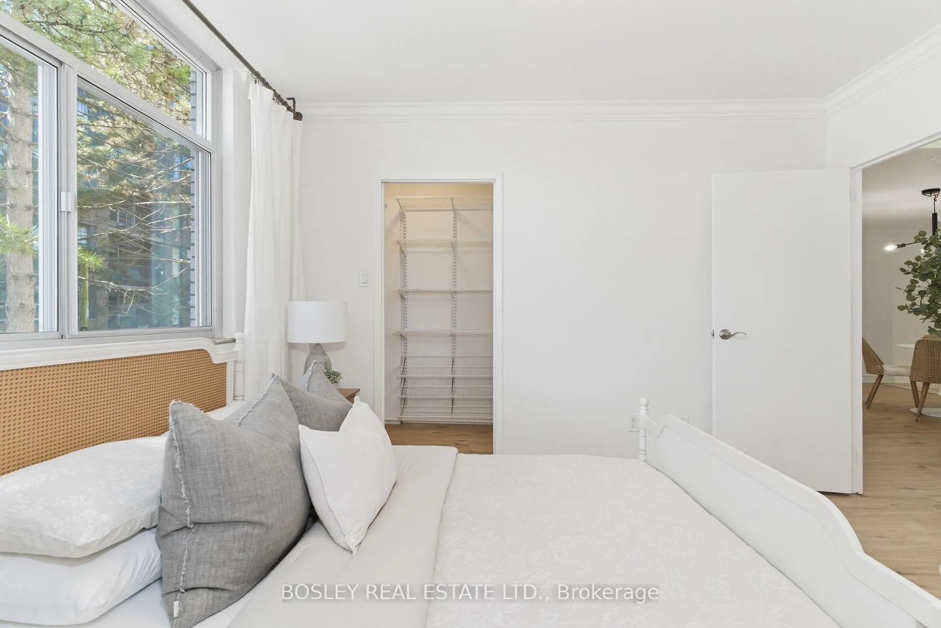Photo 19 of Unit 210, 335 Lonsdale Road, Toronto, Forest Hill South — HOMEH