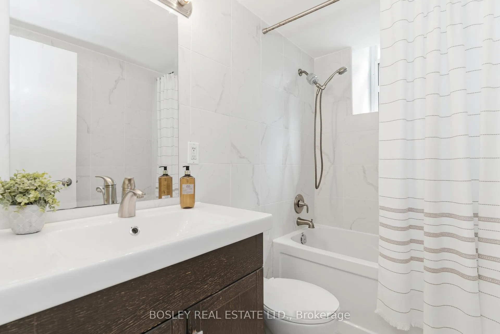 Photo 22 of Unit 210, 335 Lonsdale Road, Toronto, Forest Hill South — HOMEH