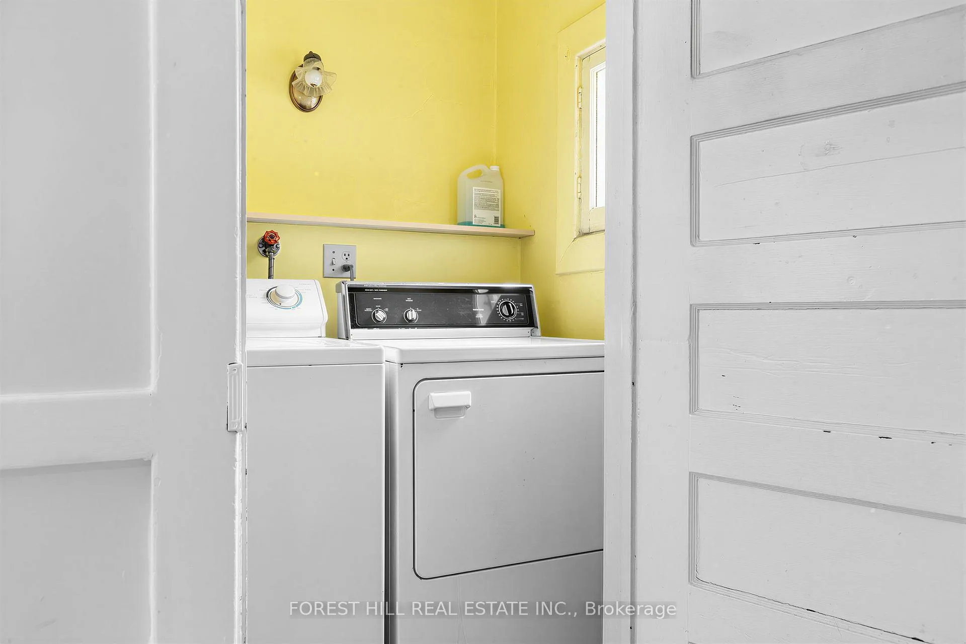 Photo 15 of 12 Osborne Avenue, Toronto, East End-Danforth — HOMEH