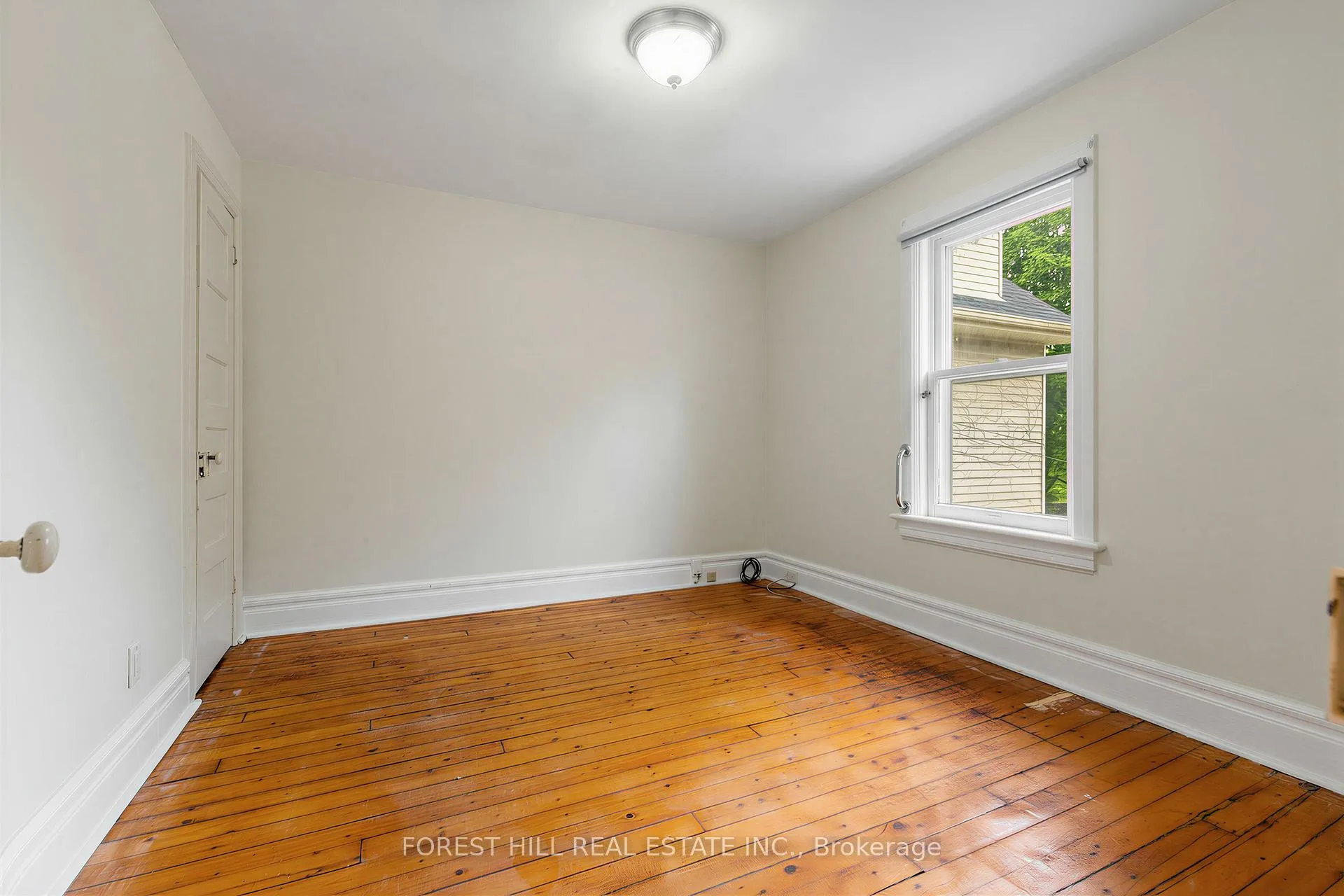 Photo 21 of 12 Osborne Avenue, Toronto, East End-Danforth — HOMEH