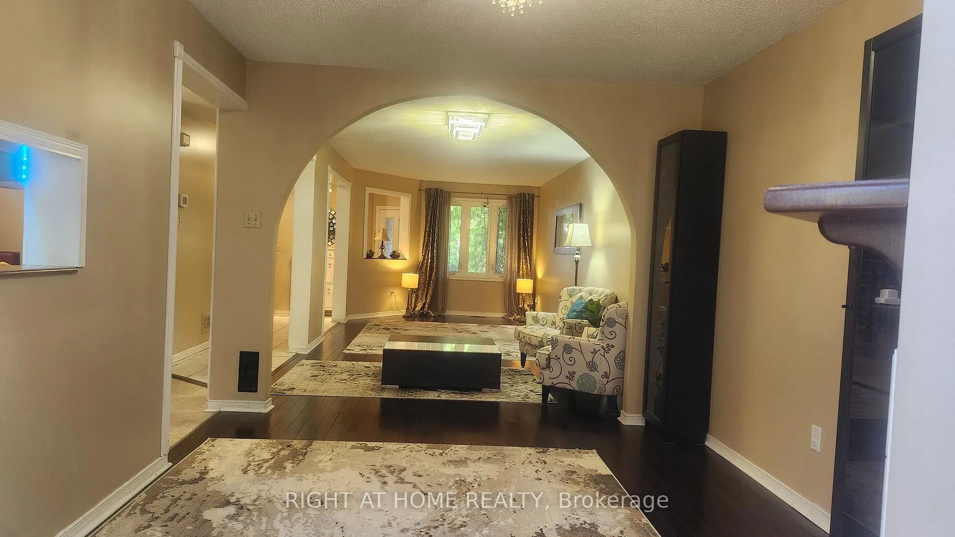 Photo 8 of 59 Havenhurst Crescent, Ottawa, Hunt Club Park/Greenboro — HOMEH