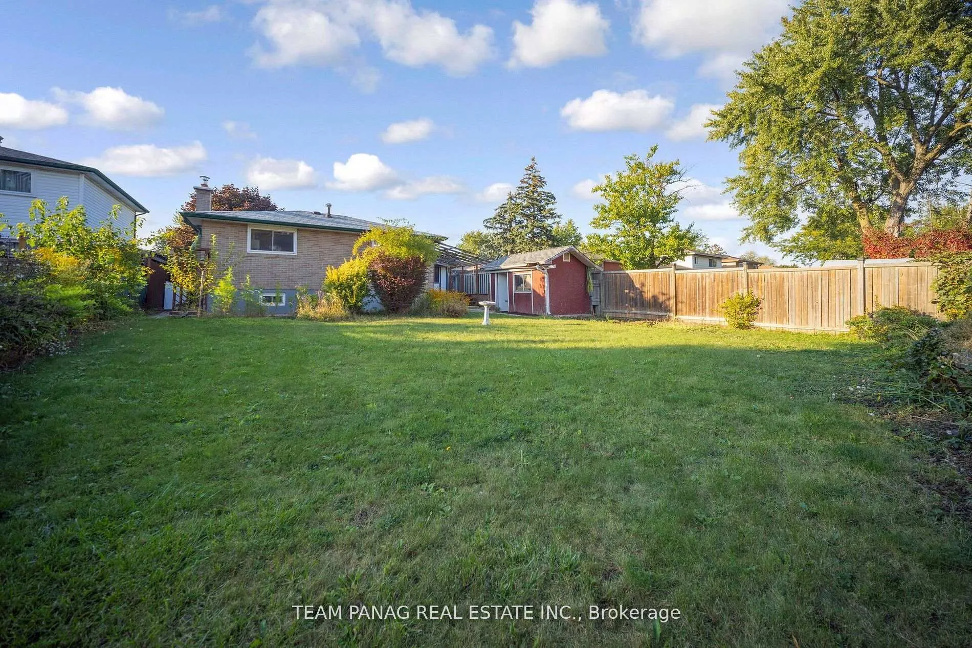 Photo 30 of 71 Watson Crescent, Brampton, Brampton East — HOMEH