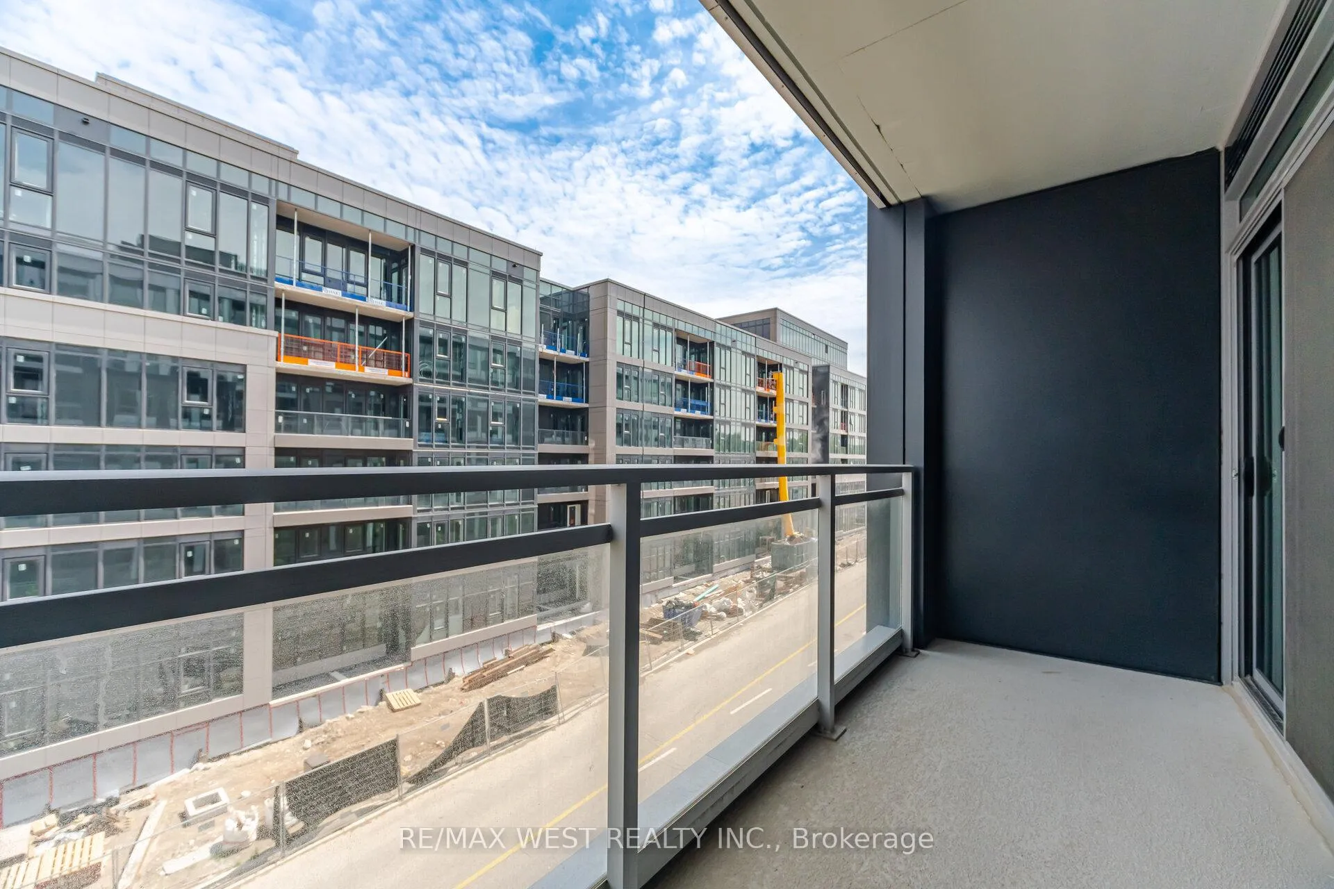 Photo 31 of Unit 311, 2501 Saw Whet Boulevard, Oakville, Glen Abbey — HOMEH