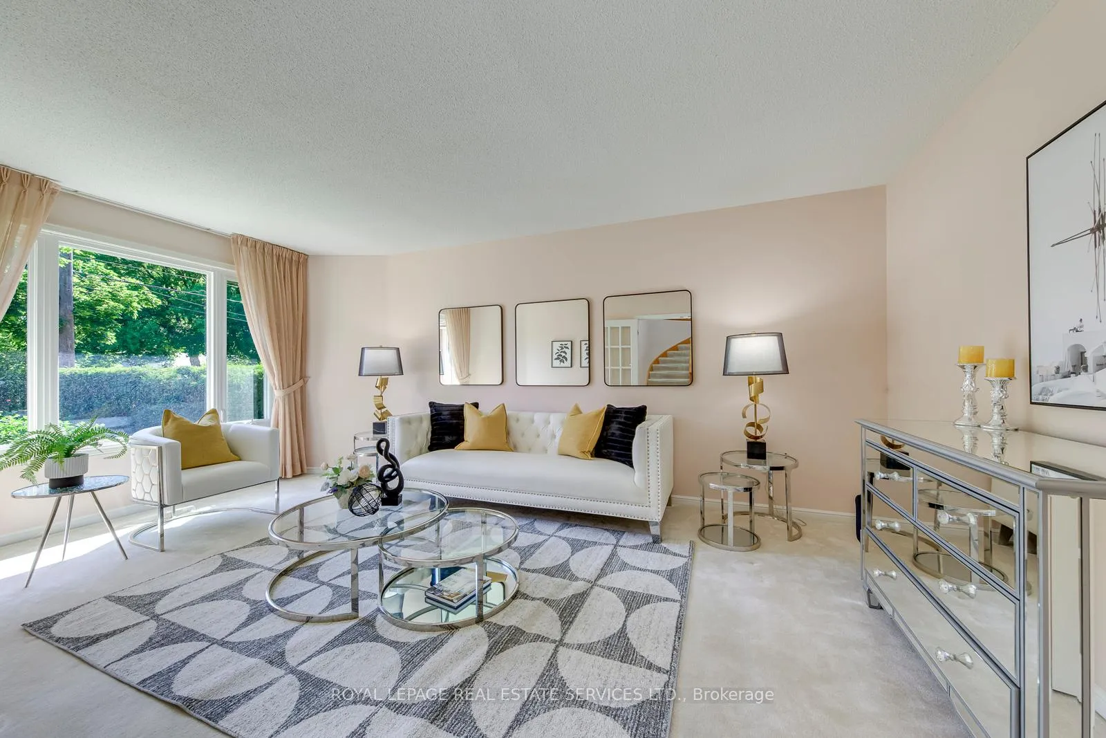 Photo 7 of 500 Woodview Road, Burlington, Roseland — HOMEH
