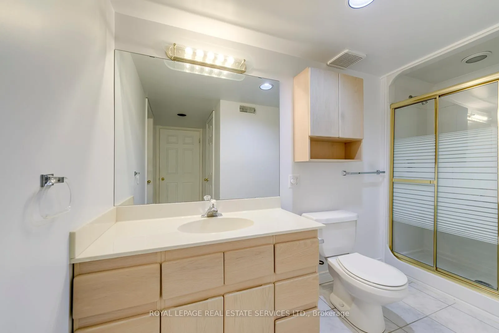 Photo 43 of 500 Woodview Road, Burlington, Roseland — HOMEH