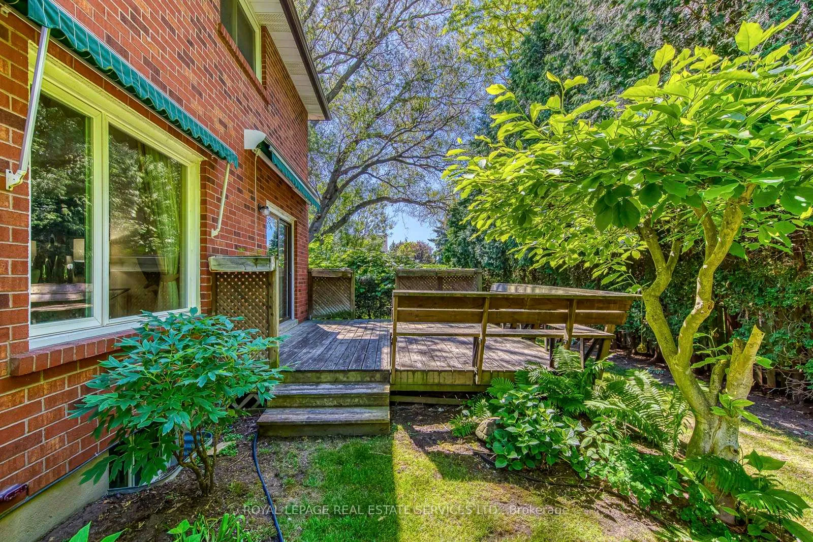 Photo 48 of 500 Woodview Road, Burlington, Roseland — HOMEH