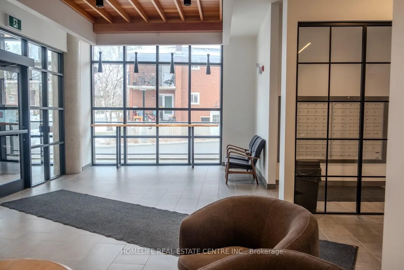 Photo 2 of Unit 105, 312 Erb Street W, Waterloo, Maple Hills — HOMEH