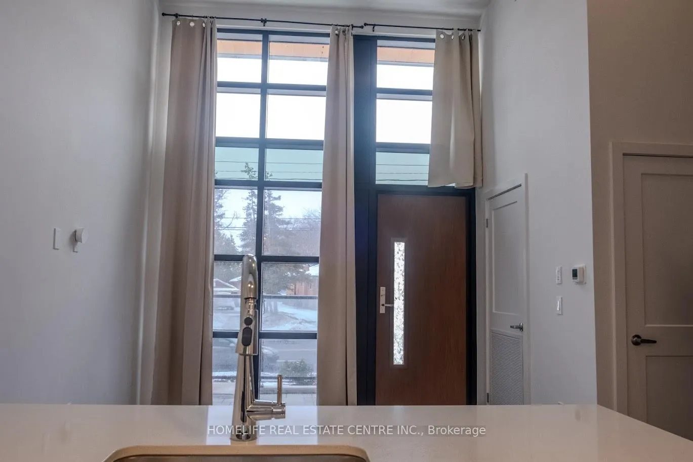 Photo 6 of Unit 105, 312 Erb Street W, Waterloo, Maple Hills — HOMEH