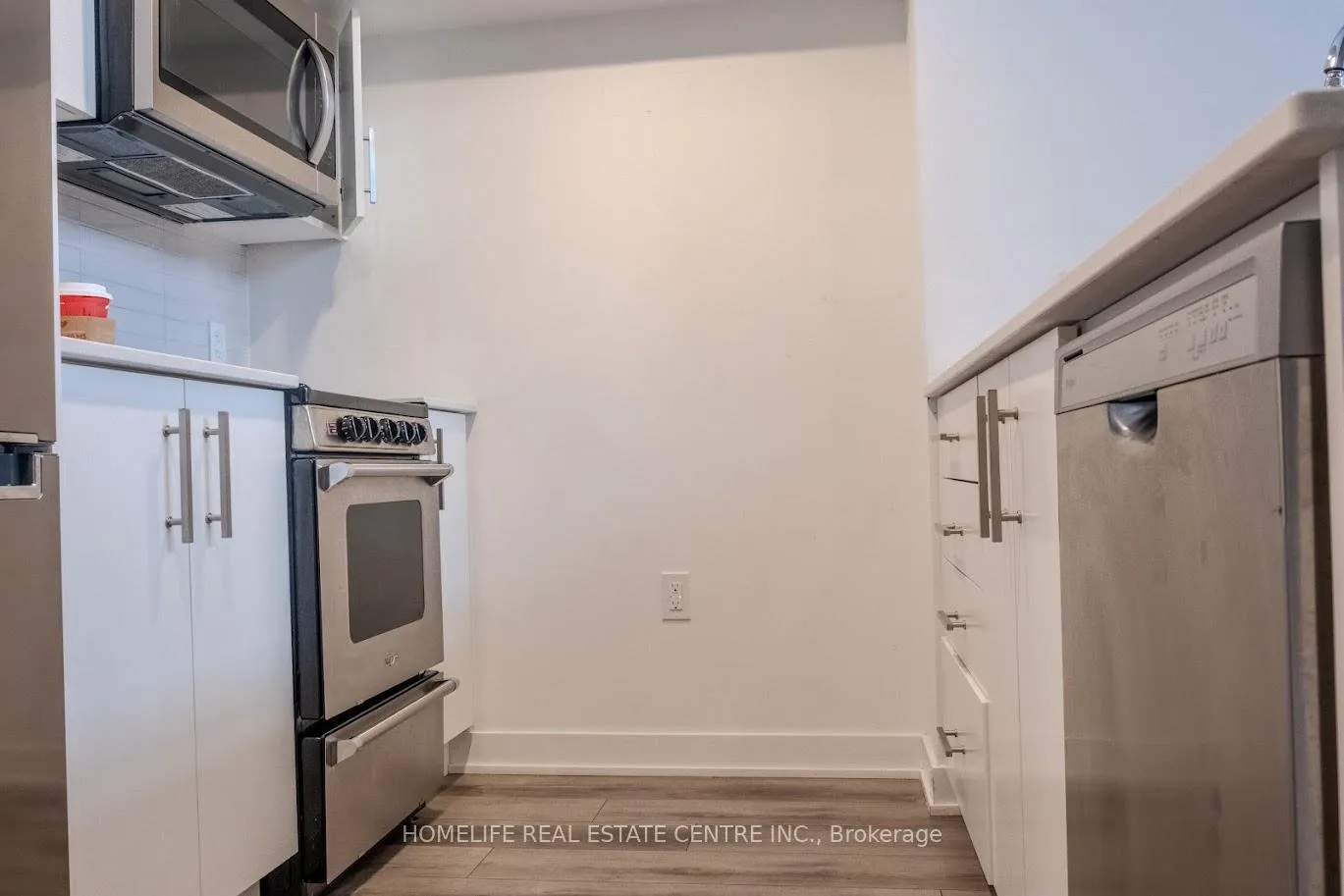 Photo 10 of Unit 105, 312 Erb Street W, Waterloo, Maple Hills — HOMEH