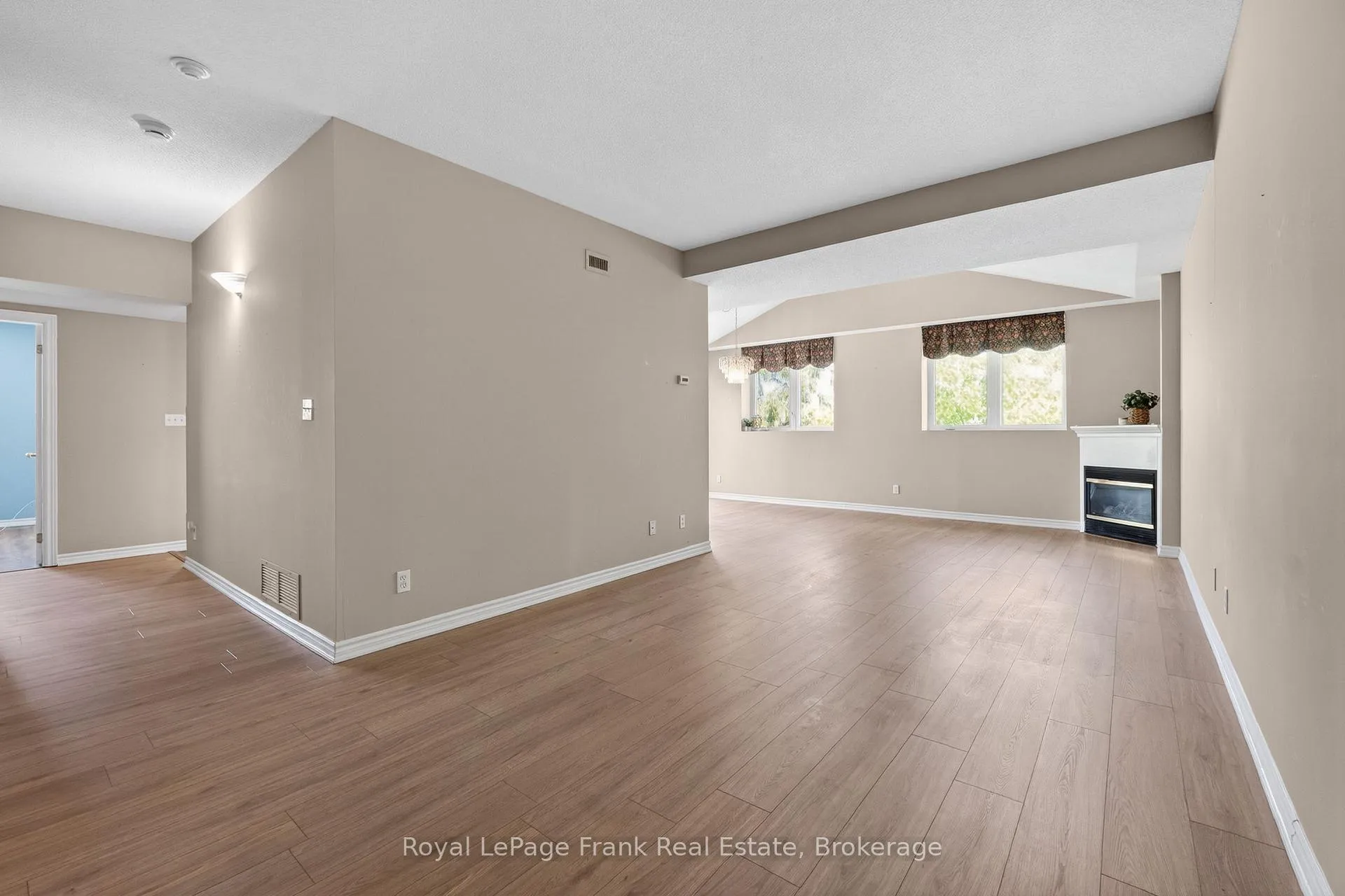 Photo 5 of Unit 407, 51 Rivermill Boulevard, Kawartha Lakes, Lindsay — HOMEH