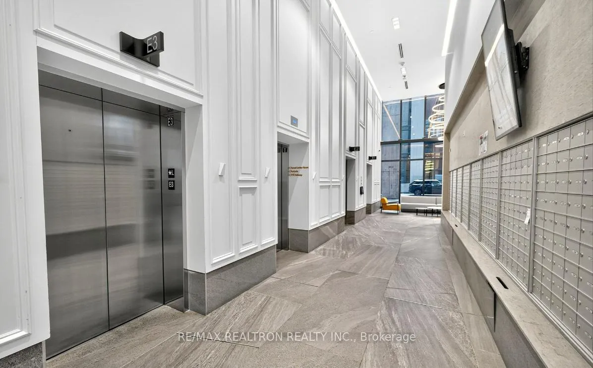 Photo 2 of Unit 4601, 3 Gloucester Street, Toronto, Church-Yonge Corridor — HOMEH